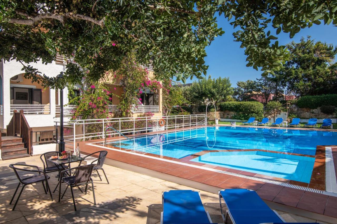 Iliostasi Beach Apartments Херсонисос Екстериор снимка