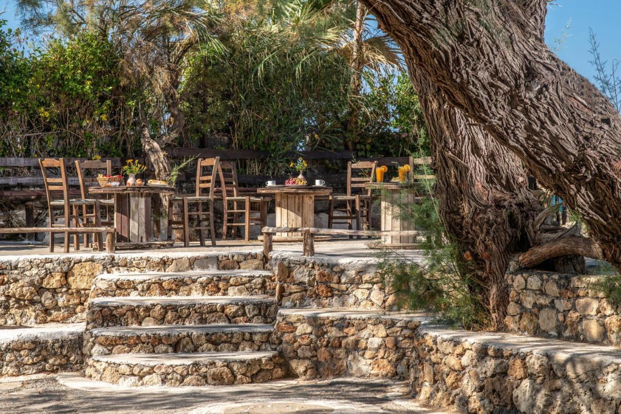 Iliostasi Beach Apartments Херсонисос Екстериор снимка